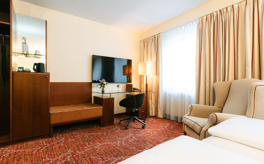 Hotel Kaiserhof Wien Business Schreibtisch